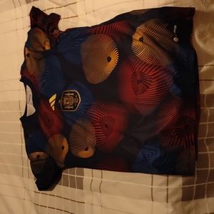 Adidas unisex short sleeve athletic shirt size small